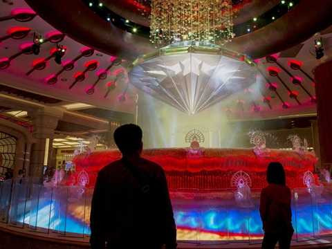 Bước chân vào các sòng bạc xa xỉ dường như chỉ dành cho giới siêu giàu