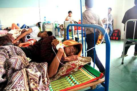 Các bệnh nhân được chăm sóc tại Trung tâm Y tế Các bệnh nhân được chăm sóc tại Trung tâm Y tế