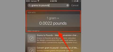 Thanh công cụ Search của iOS 9 là điều thay đổi cực lớn. Nó mạnh mẽ hơn hẳn so với iOS cũ. Công cụ này sẽ lọc qua các tin nhắn trong iPhone của bạn và các nguồn khác để tìm thấy câu trả lời cho người dùng mà chưa cần phải chuyển đến trang web mới 
