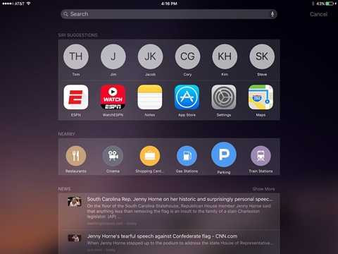 Màn hình chủ sẽ xuất hiện thêm một giao diện và người dùng có thể nhìn thấy các ứng dụng được Siri gợi ý