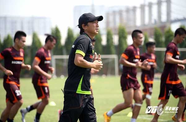 HLV Miura đang chịu nhiều sức ép