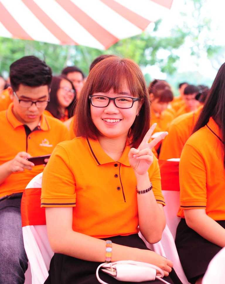 5. Nữ sinh Nguyễn Ngọc Tuyền – sinh viên ngành Ngôn Ngữ Nhật xinh xắn, tự tin trong Lễ khai giảng. Cô bạn đến từ Đà Nẵng cực kì hào hứng khám phá môi trường học tập mới mẻ của ĐH FPT tại Hà Nội.