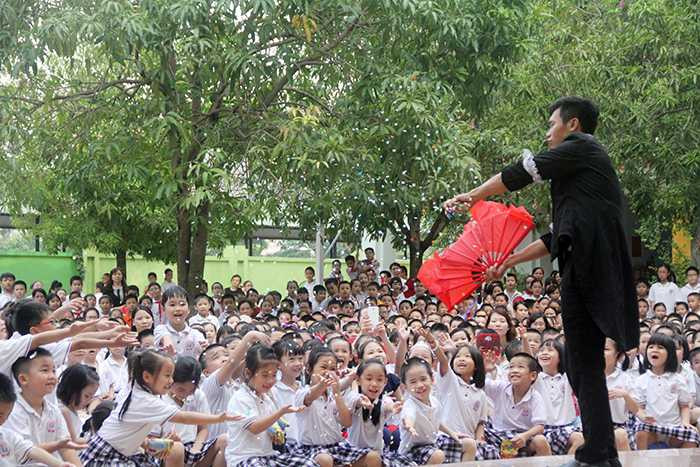 ‘Ngày đèn lồng Việt’ mang Trung thu ấm áp đến các em nhỏ