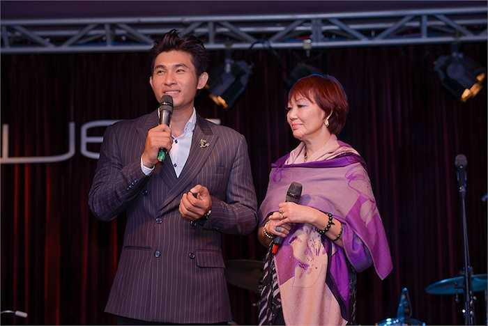 Trong khi đó, danh ca Kim Anh lại cho rằng anh là người có 'trái tim hồng' đúng như cái tên của anh. 