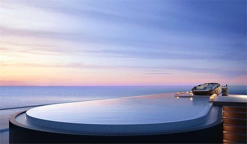 Bể bơi vô cực trên nóc biệt thự là nơi du khách có thể thư giãn ngâm mình dưới nước và ngắm đại dương bao la.