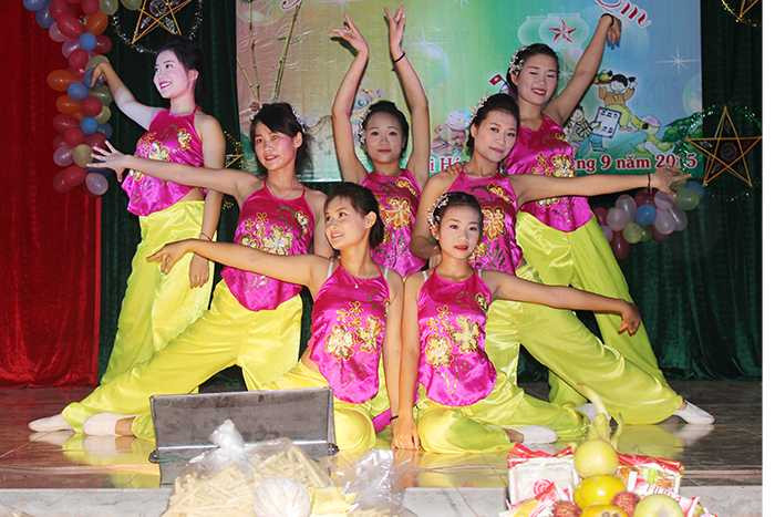 Hội đồng hương Bắc Giang, học viện Cảnh sát mang trung thu đến với trẻ em