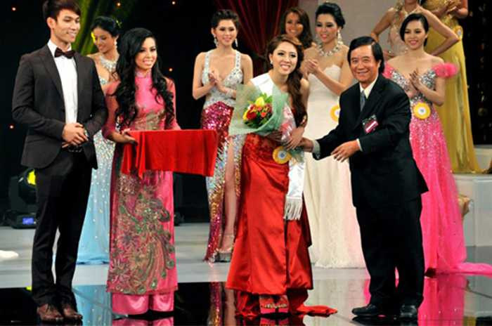 Nhan sắc xinh đẹp của Hoa hậu được yêu thích nhất Hoa hậu Hoàn Cầu