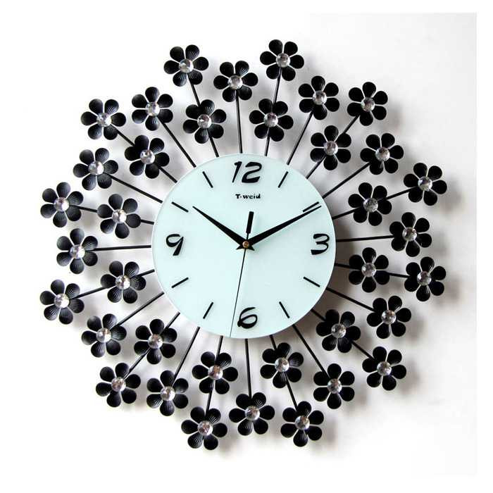 Những cấm kỵ khi treo đồng hồ trong phòng khách