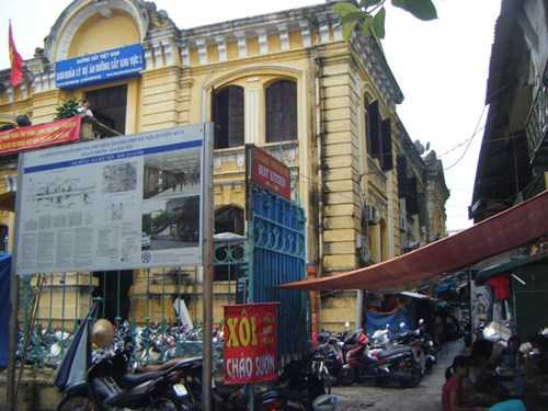 Nhà cổ số 107 Trần Hưng Đạo, Hà Nội (ảnh chụp tháng 8/2014).