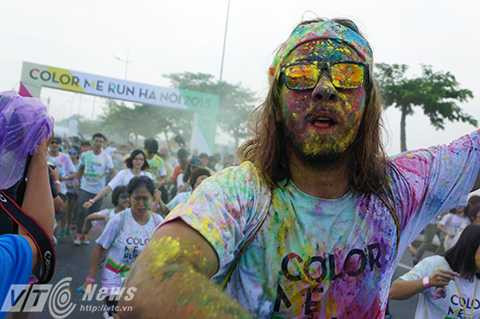 Đây không phải là một cuộc thi tốc độ mà là ngày hội cuối tuần đầy màu sắc để mọi người trải nghiệm những khoảnh khắc thoải mái, chia sẻ niềm vui cùng bạn bè và gia đình.