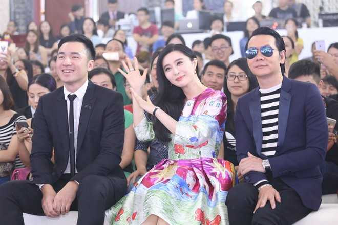 Cô chia sẻ về cuộc sống không xa hoa, lãng phí. 10 năm qua, cô vẫn sống ở nhà cũ.