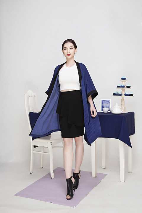 Nữ MC chọn phong cách sang trọng, nữ tính nhưng vẫn thanh lịch và quý phái. Cô muốn hướng đến hình tượng một người phụ nữ trưởng thành và quyến rũ hơn. 