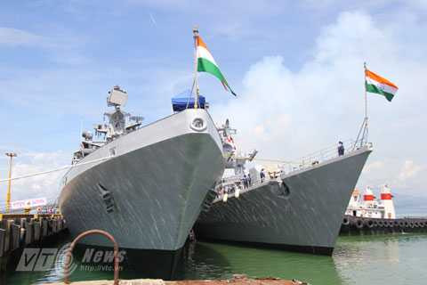 Tàu hộ vệ đa nhiệm tàng hình, hiện đại nhất Ấn Độ, sắp thăm Đà Nẵng, INS SAHYADRI, Hải quân Ấn Độ, thủy thủ đoàn