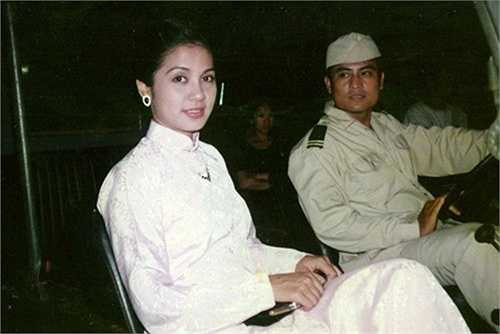 Việt Trinh thành công với nhiều phim điện ảnh nhưng đỉnh cao thành công và tên tuổi của Việt cô lại gắn liền với một bộ phim truyền hình: Người đẹp Tây Đô (1996). Sau khi phim phát sóng, khán giả cũng gọi chị bằng cái tên thân mật 'người đẹp Tây Đô' hoặc 'Bạch Cúc' (tên nhân vật của chị trong phim). 