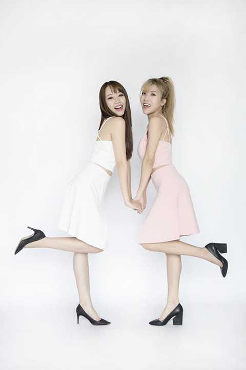 Trang Pháp và Băng Di là đôi bạn rất thân trong showbiz. Họ luôn giúp đỡ nhau vượt qua những khó khăn trong công việc cũng như trong cuộc sống. Trang Pháp và Băng Di là đôi bạn rất thân trong showbiz. Họ luôn giúp đỡ nhau vượt qua những khó khăn trong công việc cũng như trong cuộc sống.