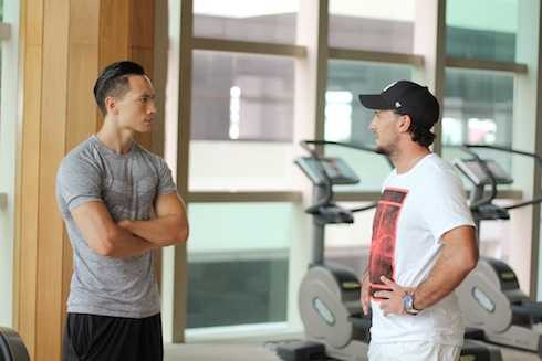 Kim Lý bàn bạc với Christian, thầy giáo của Lý Hoàng Nam về những thế mạnh, hạn chế của chàng kiện tướng. Với chiều cao trung bình, Lý Hoàng Nam cần tập luyện nhiều hơn ở phần thân trên.