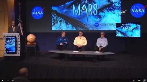 Quang cảnh buổi họp khẩn từ NASA Quang cảnh buổi họp khẩn từ NASA