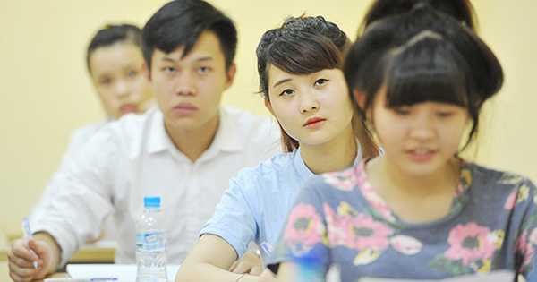 Kỳ thi THPT quốc gia 2015 đã đạt được nhiều mục đích đề ra nhưng đợt xét tuyển đại học, cao đẳng đợt 1 còn mắc một số bất cập, hạn chế