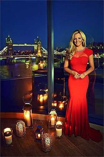 Tuy nhiên, chỉ trong vài năm đầu sau khi công ty hoạt động, một nhà phân phối đã cuỗm 1,8 triệu bảng của Ultimo và biến mất. 'Tôi có thể đã sụp đổ vào lúc đó. Nhưng tôi không để chuyện đó xảy ra', Michelle cho biết.