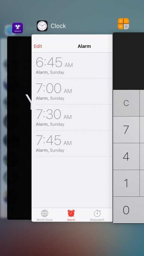 Nhẹ nhàng chạm vào một góc khi đang trong giao diện của một ứng dụng để có thể mở ra phần thay đổi ứng dụng Nhẹ nhàng chạm vào một góc khi đang trong giao diện của một ứng dụng để có thể mở ra phần thay đổi ứng dụng