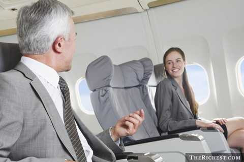 Đừng tự nhận mình đang đi lại một mình Đừng tự nhận mình đang đi lại một mình