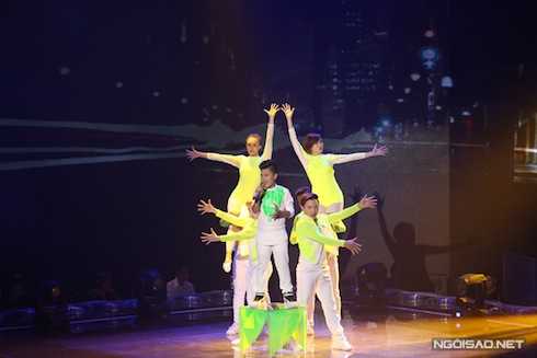 Nguyễn Trọng Tiến Quang đội Dương Khắc Linh 'bùng nổ' với ‘Góc tối’.