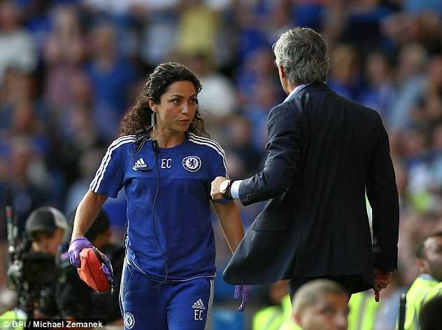 Trong scandal sỉ nhục nữ bác sĩ Eva Carneiro, tất cả chỉ thấy Mourinho vì cái tôi bản thân