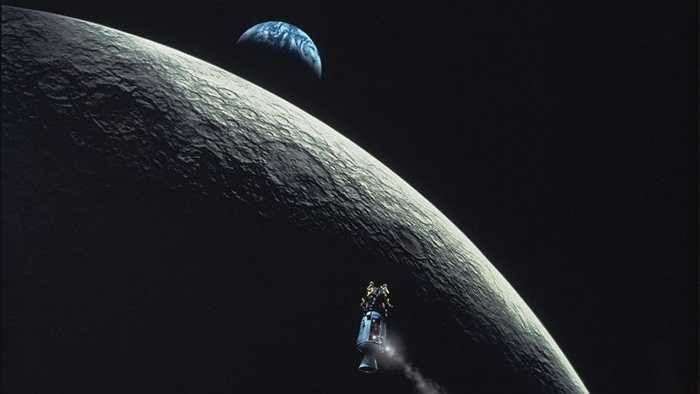 Tàu Apollo 13 vừa là thành công vừa là thất bại trong lịch sử hàng không vũ trụ. Năm 1970, tàu vũ trụ này được đưa vào quỹ đạo và đã hoạt động trơn tru trước khi gặp phải sự cố suýt giết chết toàn bộ phi hành đoàn