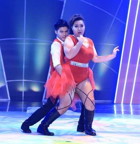 Lâm Vinh Hải cùng Minh Thảo sóng bước trên nền nhạc 'Diva'. Đây cũng là màn trình diễn gây ra sự tranh cãi giữa Hoài Linh và Đàm Vĩnh Hưng. Hoài Linh nhận xét hài hước: 'Lâm Vinh Hải đã nhường đất diễn, chịu đựng cơn đau lưng mà giúp đỡ bạn diễn của mình hoàn thành tốt phần thi. Anh thấy một chàng trai như Hải mà em cũng bất cần thì không việc gì phải buồn nữa.'. Cặp đôi có tổng điểm: 9,7 điểm. 