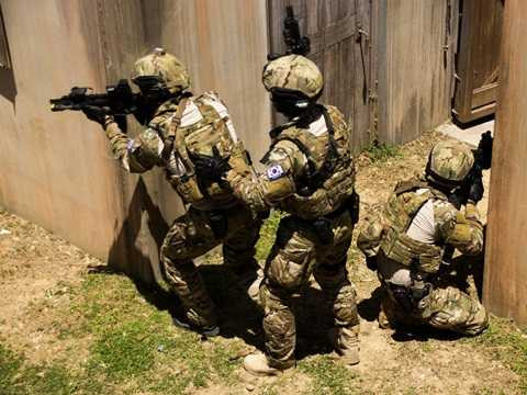 Quá trình huấn luyện của binh sĩ Hàn Quốc Quá trình huấn luyện của binh sĩ Hàn Quốc