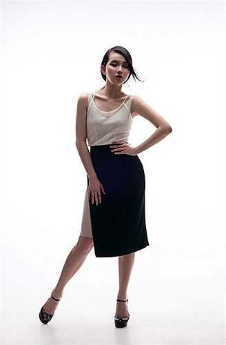 Trước giờ G, Hoa hậu Thùy Lâm đã gửi đến người hâm mộ bộ ảnh mới nhất cô vừa thực hiện.