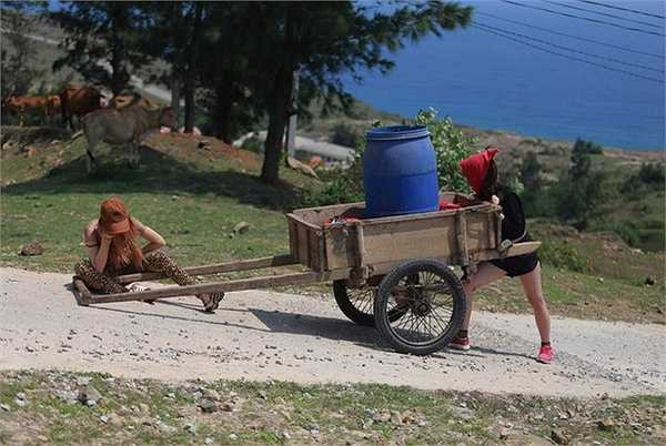 Thời gian đầu bén duyên với nghệ thuật, Trang Pháp từng bị nhiều khán giả ghét sau khi tham gia các bộ phim Nhật ký Vàng Anh 2, Bà nội không ăn pizza, Có lẽ bởi vì yêu… với bộ sưu tập những vai phản diện gây nhiều ấn tượng