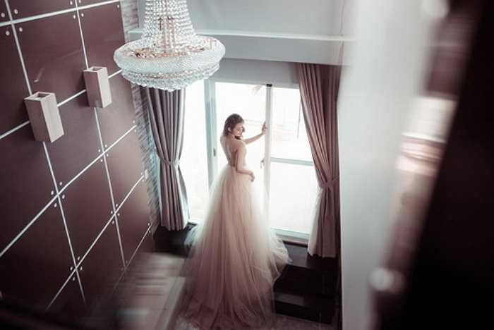 Nói về bộ ảnh khá thú vị vừa thực hiện cùng con trai, người đẹp 9X chia sẻ mình thực hiện bộ ảnh này để giữ lại những khoảnh khắc hạnh phúc nhất của hai mẹ con.