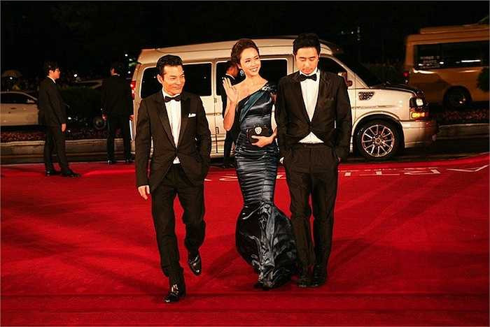 Năm nay, bộ phim 'Quyên' của đạo diễn Nguyễn Phan Quang Bình nằm trong số 2 dự án điện ảnh hiếm hoi của Việt Nam nhận được lời mời tham dự và có 3 suất chiếu lớn. 