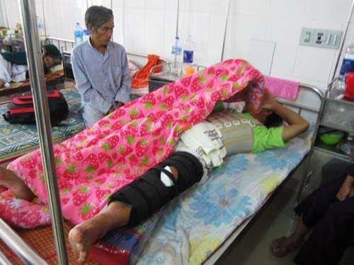 Ông Lê Quang Trung bị gãy xương bánh chè, tinh thần chưa ổn định và rất đau đớn