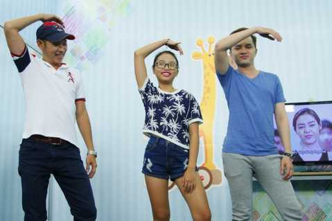 gương mặt thân quen nhí