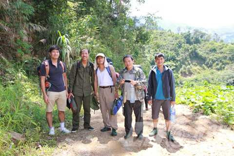 Đoàn thám hiểm vào núi Ngọc Linh