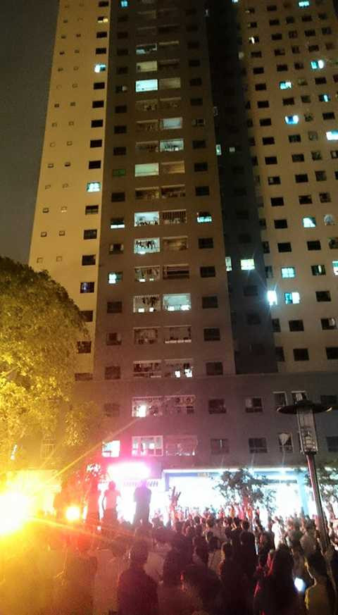 Hiện trường vụ cháy tòa nhà VP5 (Linh Đàm, Hà Nội)