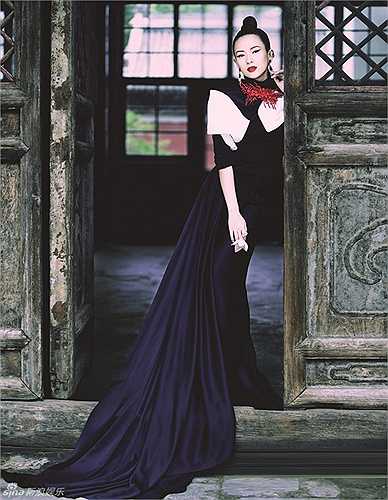 Có thông tin, cặp đôi đã đăng ký kết hôn tại quê nhà hồi tháng 5.