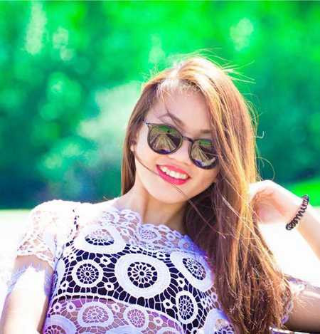 Nguyễn Hoài Thu, sinh năm 1997. Du học sinh tại Đại học Tổng hợp quốc gia Astrakhan - LB Nga. Sở thích và năng khiếu của Thu là ca hát, khiêu vũ và đánh đàn piano. Thu từng đạt được một số giải thưởng quốc tế về piano tại Tây Ban Nha, Nga và Italia