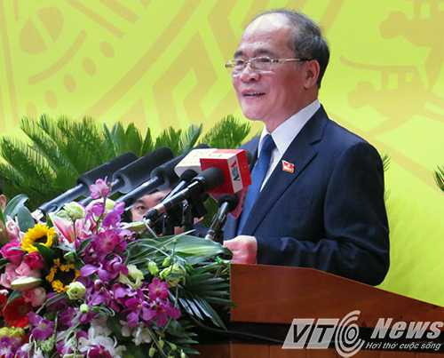 Chủ tịch Quốc hội Nguyễn Sinh Hùng phát biểu chỉ đạo tại Đại hội Đảng bộ tỉnh Quảng Ninh khóa XIV (nhiệm kỳ 2015 - 2020) Chủ tịch Quốc hội Nguyễn Sinh Hùng phát biểu chỉ đạo tại Đại hội Đảng bộ tỉnh Quảng Ninh khóa XIV (nhiệm kỳ 2015 - 2020)