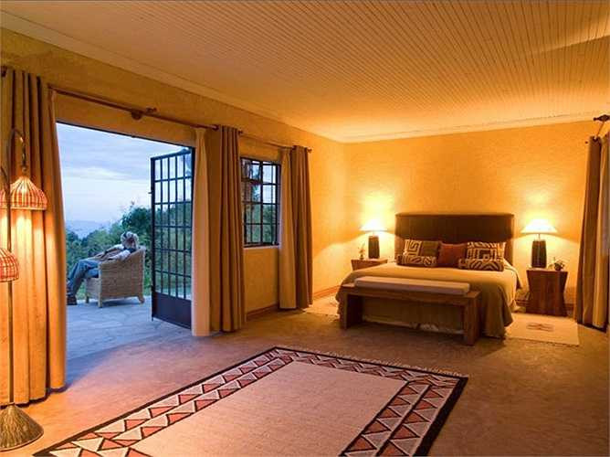 6. Sabyinyo Silverback Lodge, Vườn quốc gia Núi lửa, Rwanda: Khu nghỉ dưỡng 5 sao Sabyinyo Silverback Lodge ở Rwanda giúp bạn có cơ hội hiếm có mục sở thị những chú khỉ đột sinh sống trong môi trường tự nhiên
