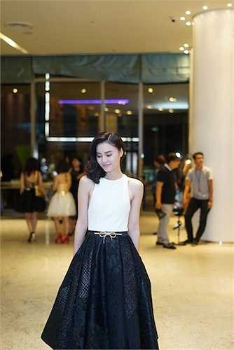 Làm việc trong lĩnh vực điện ảnh, nên cả hai nữ diễn viên đều cần đến những bí quyết chăm sóc sắc đẹp. 