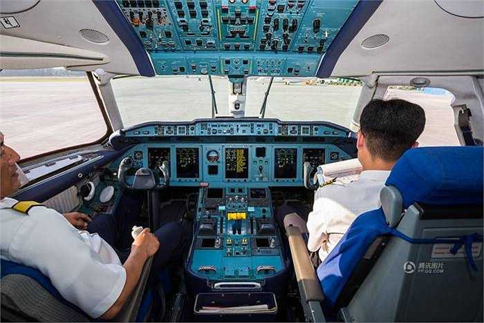 Hãng hàng không Air Koryo là hãng hàng không quốc gia Triều Tiên. Hãng này đang sử dụng máy bay Ilyushin Il-62M, Antonov An-24, Ilyushin Il-18D, Tupolev Tu-154...