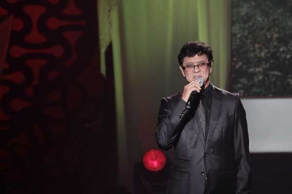 tình khúc vượt thời gian