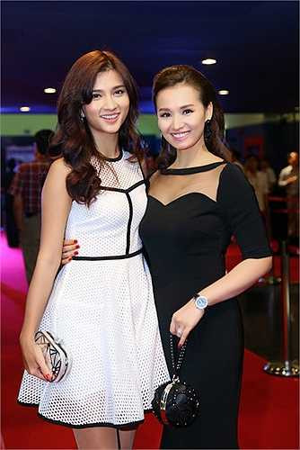 Phim đã được phát hành trong toàn quân với mạng lưới phát hành quân đội, và ê-kíp làm phim đã đưa Người trở về tiếp cận công chúng TP.HCM.