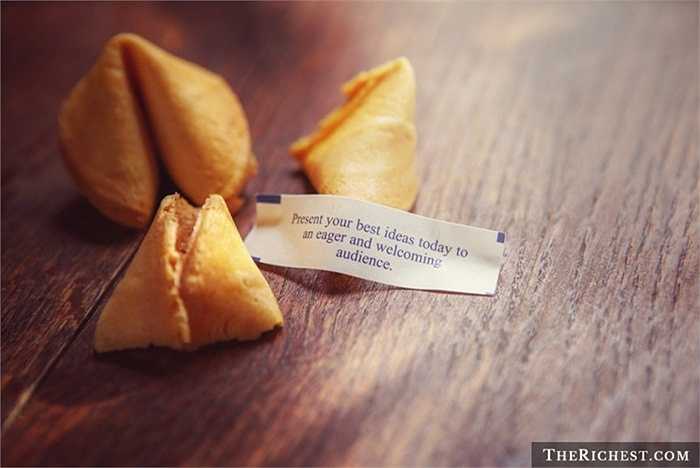 Người trang trí bánh ngọt. Người ta càng ngày càng thích thú với những chiếc bánh ngọt cỡ lớn hay cupcake. Điều này tỷ lệ thuận với sự tỉ mỉ của người thợ làm bánh và sản sinh ra một công việc trang trí bánh ngọt chuyên nghiệp