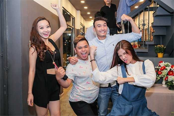 Dàn diễn viên 'Điệp vụ chân dài' nhí nhố.