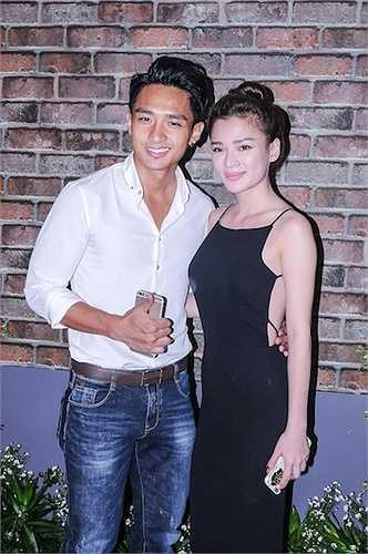 Hữu Vi và nữ diễn viên Nancy Nguyễn.