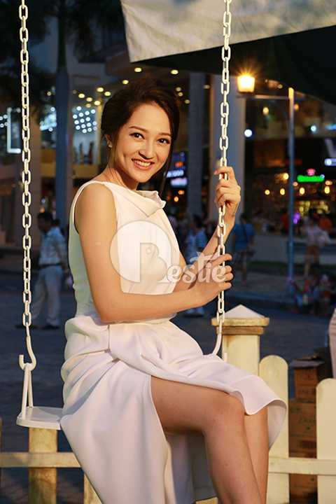 Điểm nổi bật luôn hiện diện ở cô ca sĩ này chính là nụ cười luôn tỏa nắng.